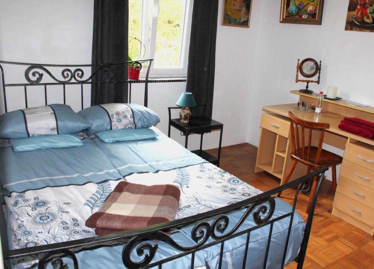 Ferienwohnung Art House Tufi Bistrica ob Sotli Exterior foto